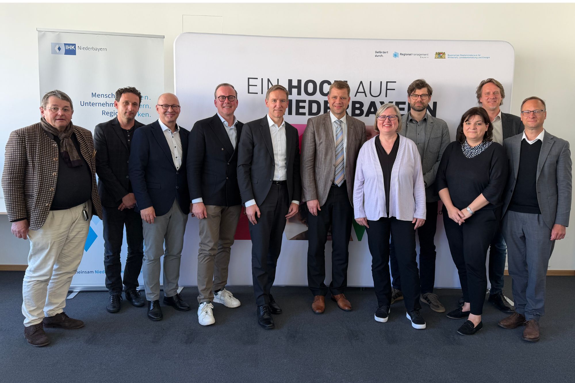 lenkungsgruppe_regionalmarketing_niederbayern_pr.jpg